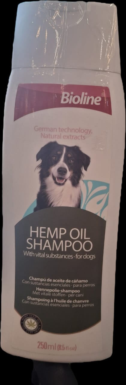 dde6c2ee-b319-4bf0-92b9-21537ee39172 شاپوی سگ بایولاین حاوی روغن شاهدانه 250 میلی - تصویر 1